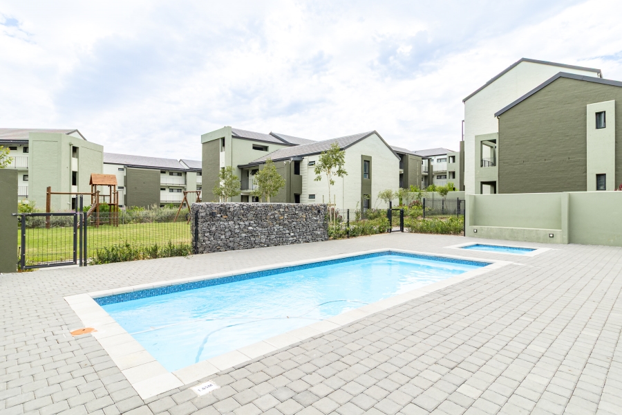 1 Bedroom Property for Sale in Jakarandas Western Cape